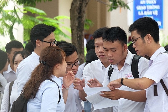Giải đáp câu hỏi chọn trường, chọn nghề cho học sinh lớp 12